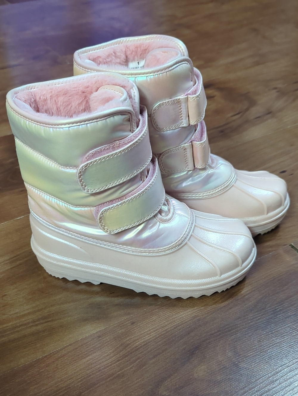 Children's Place Iridescent Pink Faux-Fur Winter Boots, Girls Size 1